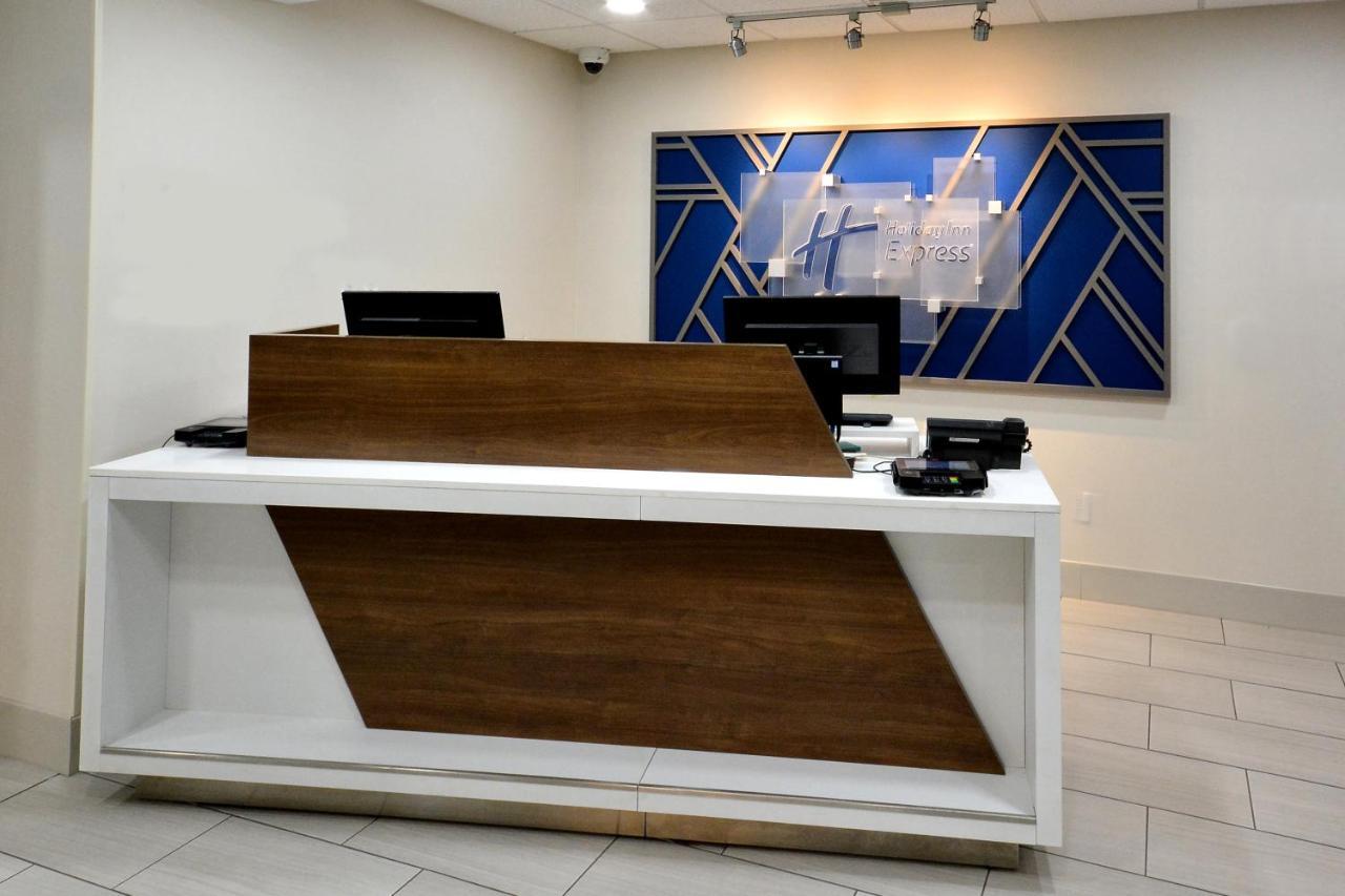 Holiday Inn Express Richmond I-64 Short Pump Area By Ihg Innsbrook Buitenkant foto
